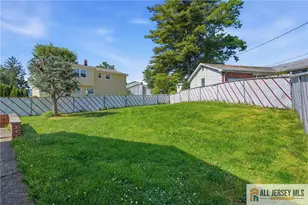 11 Reo Ct, Colonia, NJ 07067 - Photo 29