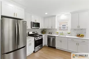 77 Carlton Ave, Piscataway Township, NJ 08854 - Photo 13