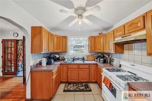 42 Plainfield Ave, Edison, NJ 08817 - Photo 27