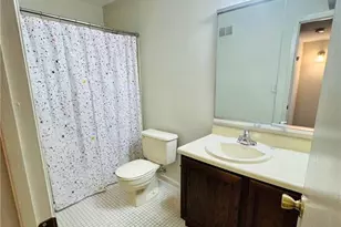 35 Foxtail Ln, South Brunswick Township, NJ 08852 - Photo 9