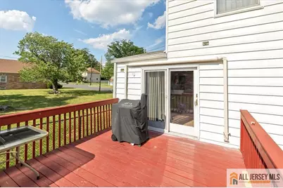 61 Beech Street, Fords, NJ 08863 - Photo 5