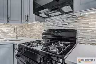 1101 Doolittle Dr, Bridgewater, NJ 08807 - Photo 15