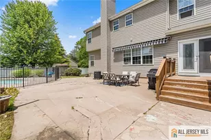 2 Namsan Dr, Monroe Township, NJ 08831 - Photo 47