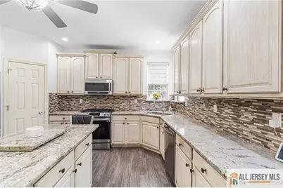 2 Namsan Drive, Monroe Township, NJ 08831 - Photo 17