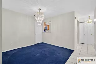 40 Rutland Ln, Monroe Township, NJ 08831 - Photo 7