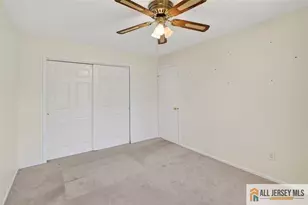 40 Rutland Ln, Monroe Township, NJ 08831 - Photo 17