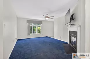40 Rutland Ln, Monroe Township, NJ 08831 - Photo 3