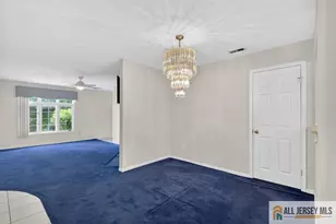 40 Rutland Ln, Monroe Township, NJ 08831 - Photo 5