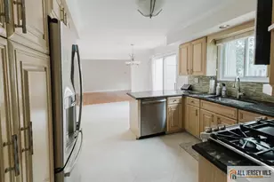 8 Desmet Ave, Milltown, NJ 08850 - Photo 19