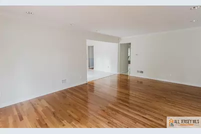 8 Desmet Avenue, Milltown, NJ 08850 - Photo 13