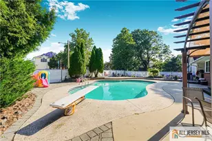 82 Milltown Rd, East Brunswick Township, NJ 08816 - Photo 39