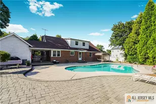 82 Milltown Rd, East Brunswick Township, NJ 08816 - Photo 35