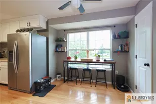 6 Marcinczyk Ave, Sayreville, NJ 08859 - Photo 7