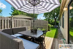 2 Park Gate Dr, Edison, NJ 08820 - Photo 21