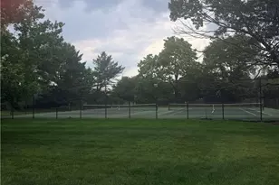 2 Park Gate Dr, Edison, NJ 08820 - Photo 31