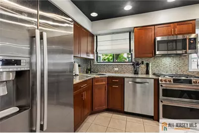 2 Park Gate Drive #1002, Edison, NJ 08820 - Photo 7