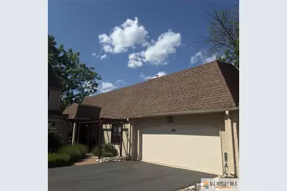 2 Park Gate Drive #1002, Edison, NJ 08820 - Photo 1