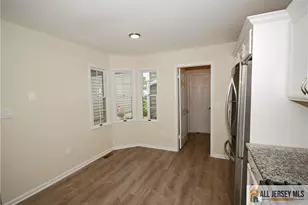 61 Briarwood Ct, South Brunswick Township, NJ 08540 - Photo 9