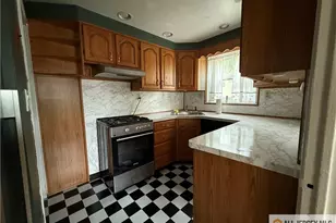 182 Newman St, Metuchen, NJ 08840 - Photo 7