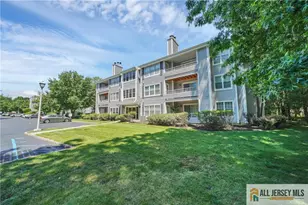 902 Meadow Ct, Helmetta, NJ 08828 - Photo 27