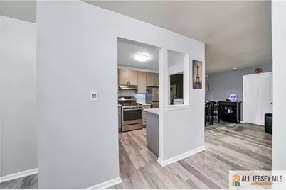 902 Meadow Court #902, Helmetta, NJ 08828 - Photo 3