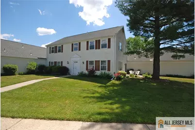 220 Manchester Lane #B, Monroe Township, NJ 08831 - Photo 3