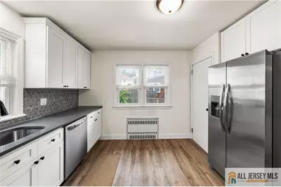 35 Egan Avenue, Fords, NJ 08863 - Photo 17
