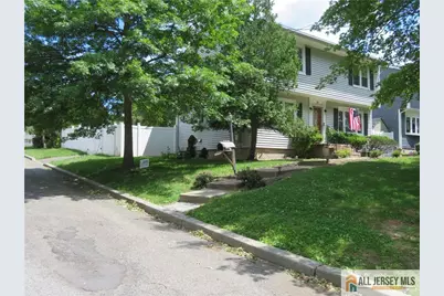 78 6th Avenue, Port Reading, NJ 07064 - Photo 3