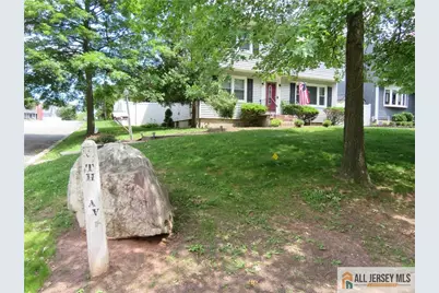 78 6th Avenue, Port Reading, NJ 07064 - Photo 1