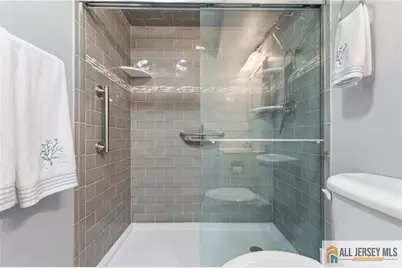 410 Jersey City Court, Lacey Township, NJ 08734 - Photo 17