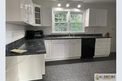 1601 W 7th Street, Piscataway Township, NJ 08854 - Photo 11