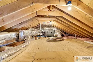 48 Kendall Dr, Sayreville, NJ 08859 - Photo 15