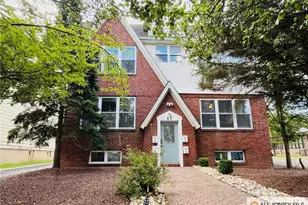 17 Elm Ct, Metuchen, NJ 08840 - Photo 1