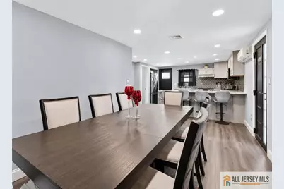 118 Poplar Street, Carteret, NJ 07008 - Photo 27