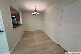 7 Sheffield Ct, North Brunswick Township, NJ 08902 - Photo 5