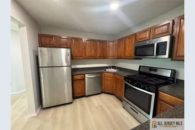 7 Sheffield Court, North Brunswick Township, NJ 08902 - Photo 5