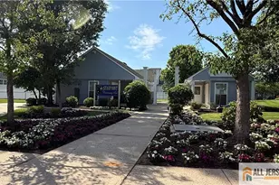 421 Draco Rd, Piscataway Township, NJ 08854 - Photo 11