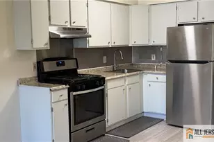 421 Draco Rd, Piscataway Township, NJ 08854 - Photo 3