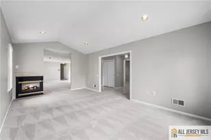 281 Mockingbird Dr, Monroe Township, NJ 08831 - Photo 7