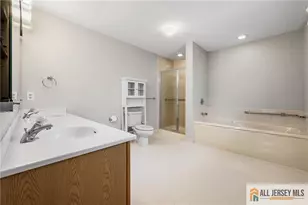 281 Mockingbird Dr, Monroe Township, NJ 08831 - Photo 27