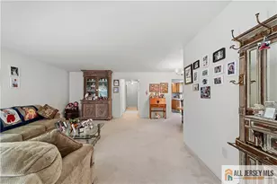 9 Patrick Henry A Ct, Monroe Township, NJ 08831 - Photo 5