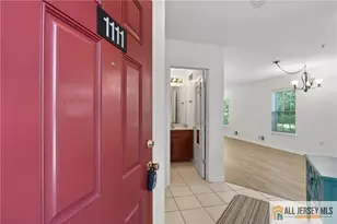 1111 Morning Glory Dr, Monroe Township, NJ 08831 - Photo 5