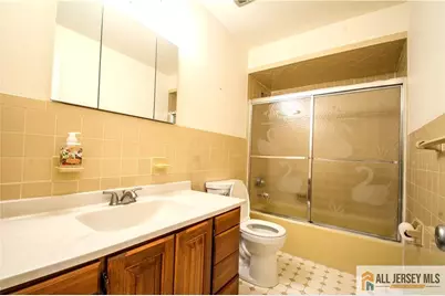 8 Windy Hill Road, Metuchen, NJ 08840 - Photo 41