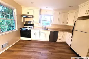 8 Windy Hill Rd, Metuchen, NJ 08840 - Photo 17