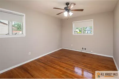 10 Eardley Road, Edison, NJ 08817 - Photo 11