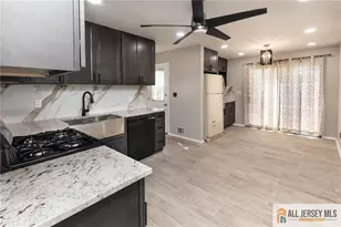 10 Eardley Rd, Edison, NJ 08817 - Photo 5