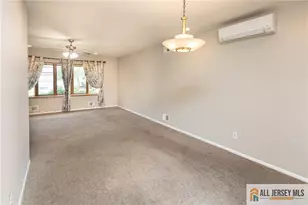 10 Eardley Rd, Edison, NJ 08817 - Photo 11