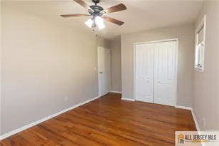 10 Eardley Rd, Edison, NJ 08817 - Photo 17