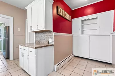 48 Catalpa Avenue, Perth Amboy, NJ 08861 - Photo 9