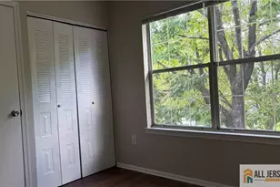 39 Morgan Pl, East Brunswick Township, NJ 08816 - Photo 5